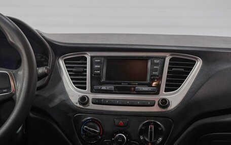 Hyundai Solaris II рестайлинг, 2021 год, 1 375 000 рублей, 20 фотография