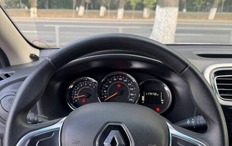 Renault Logan II, 2020 год, 1 380 000 рублей, 7 фотография