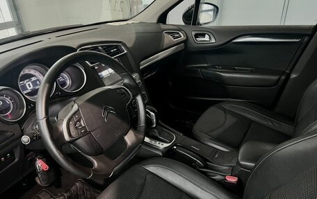 Citroen C4 II рестайлинг, 2018 год, 1 400 000 рублей, 11 фотография