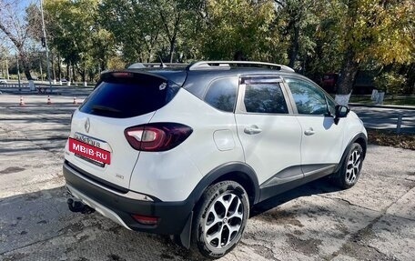 Renault Kaptur I рестайлинг, 2017 год, 1 615 000 рублей, 4 фотография