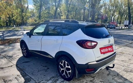 Renault Kaptur I рестайлинг, 2017 год, 1 615 000 рублей, 6 фотография