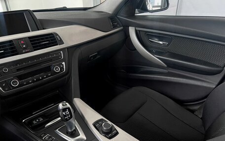 BMW 3 серия, 2015 год, 1 800 000 рублей, 15 фотография