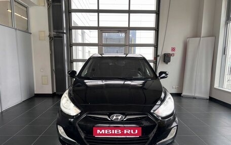 Hyundai Solaris II рестайлинг, 2012 год, 635 000 рублей, 2 фотография