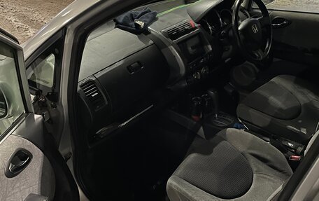 Honda Fit III, 2002 год, 215 000 рублей, 8 фотография