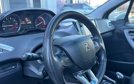 Peugeot 2008 II, 2014 год, 750 000 рублей, 11 фотография