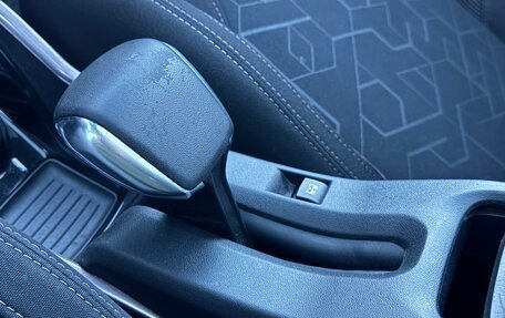 Peugeot 2008 II, 2014 год, 750 000 рублей, 17 фотография