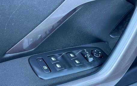 Peugeot 2008 II, 2014 год, 750 000 рублей, 19 фотография