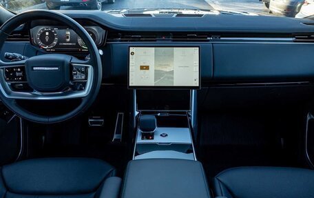 Land Rover Range Rover IV рестайлинг, 2025 год, 16 985 000 рублей, 4 фотография