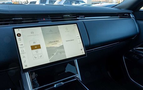 Land Rover Range Rover IV рестайлинг, 2025 год, 16 985 000 рублей, 17 фотография