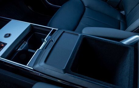 Land Rover Range Rover IV рестайлинг, 2025 год, 16 985 000 рублей, 21 фотография