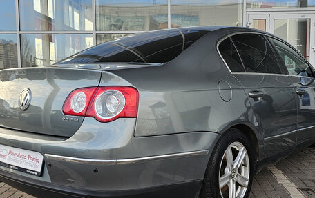 Volkswagen Passat B6, 2005 год, 549 000 рублей, 2 фотография