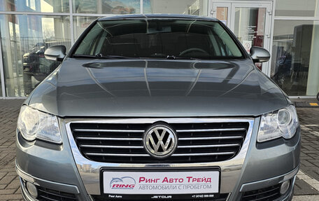 Volkswagen Passat B6, 2005 год, 549 000 рублей, 3 фотография