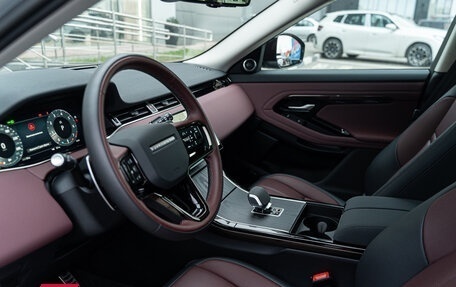 Land Rover Range Rover Evoque II, 2025 год, 6 695 000 рублей, 33 фотография