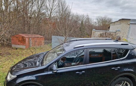 Toyota RAV4, 2017 год, 1 980 000 рублей, 4 фотография