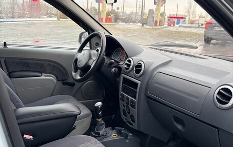 Renault Logan I, 2006 год, 215 000 рублей, 6 фотография