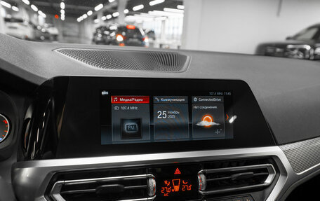 BMW 3 серия, 2019 год, 4 050 000 рублей, 15 фотография