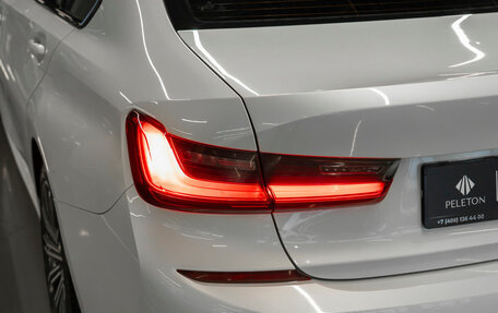 BMW 3 серия, 2019 год, 4 050 000 рублей, 21 фотография