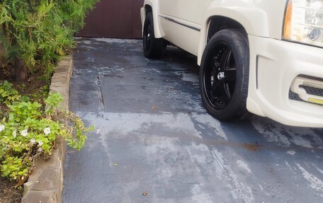 Cadillac Escalade III, 2008 год, 1 800 000 рублей, 12 фотография