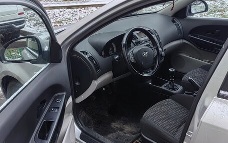 KIA cee'd I рестайлинг, 2008 год, 420 000 рублей, 18 фотография