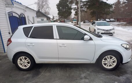 KIA cee'd I рестайлинг, 2011 год, 480 000 рублей, 2 фотография