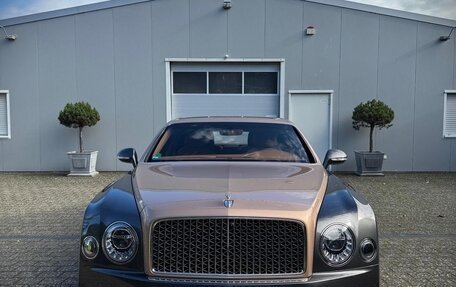 Bentley Mulsanne II, 2017 год, 41 450 000 рублей, 2 фотография