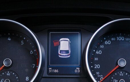 Volkswagen Tiguan II, 2021 год, 3 061 000 рублей, 10 фотография