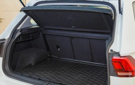 Volkswagen Tiguan II, 2021 год, 3 061 000 рублей, 9 фотография