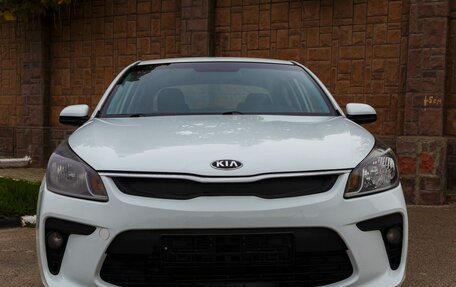 KIA Rio IV, 2019 год, 1 496 800 рублей, 8 фотография