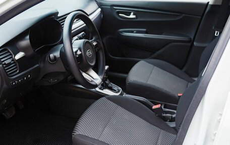 KIA Rio IV, 2019 год, 1 496 800 рублей, 13 фотография