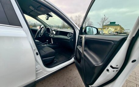 Toyota RAV4, 2018 год, 2 950 000 рублей, 23 фотография