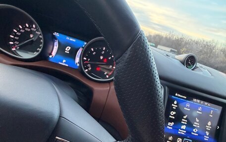 Maserati Levante I, 2017 год, 3 645 000 рублей, 38 фотография