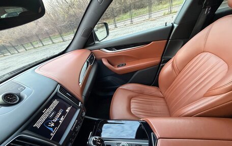 Maserati Levante I, 2017 год, 3 645 000 рублей, 34 фотография