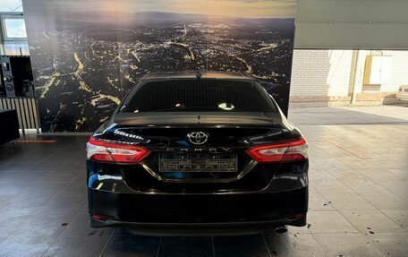 Toyota Camry, 2018 год, 2 800 000 рублей, 5 фотография