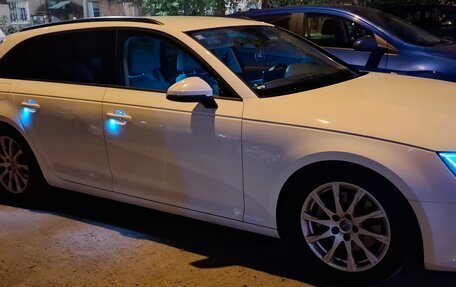 Audi A4, 2019 год, 2 150 000 рублей, 4 фотография