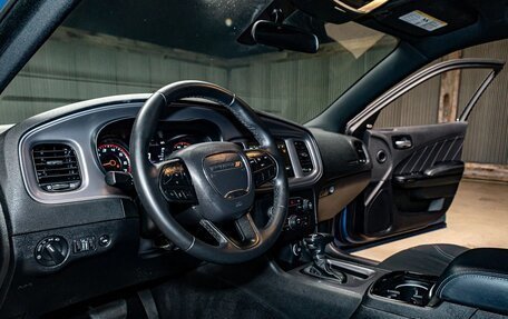 Dodge Charger, 2023 год, 9 062 565 рублей, 11 фотография