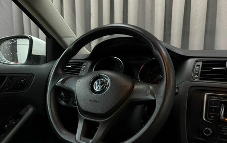 Volkswagen Jetta VI, 2015 год, 999 900 рублей, 6 фотография