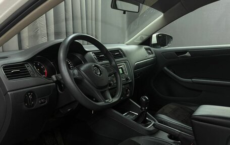 Volkswagen Jetta VI, 2015 год, 999 900 рублей, 7 фотография