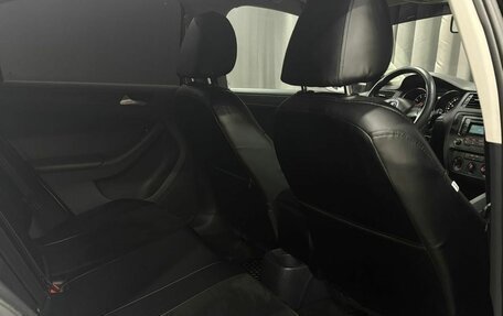 Volkswagen Jetta VI, 2015 год, 999 900 рублей, 13 фотография