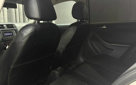 Volkswagen Jetta VI, 2015 год, 999 900 рублей, 11 фотография