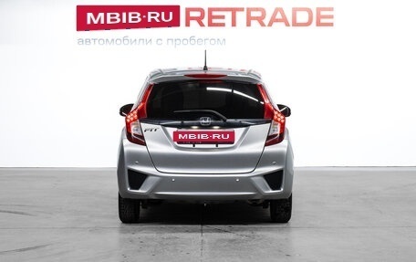 Honda Fit III, 2015 год, 1 045 000 рублей, 6 фотография