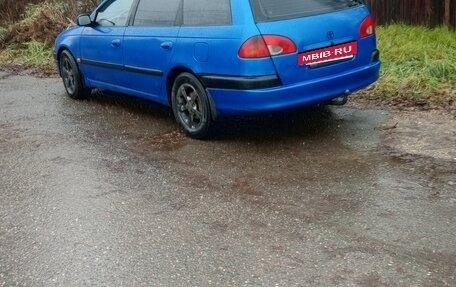 Toyota Avensis III рестайлинг, 1997 год, 150 000 рублей, 11 фотография