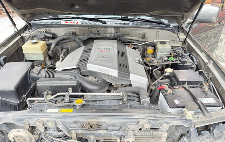 Lexus LX II, 1999 год, 2 900 000 рублей, 9 фотография