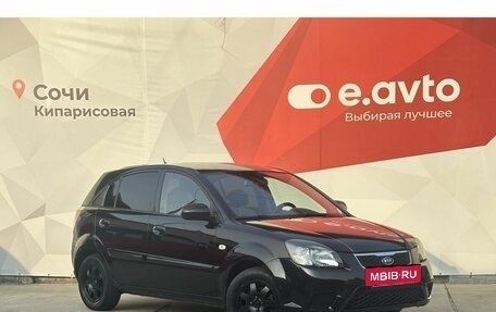 KIA Rio II, 2011 год, 800 000 рублей, 3 фотография