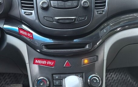 Chevrolet Orlando I, 2012 год, 920 000 рублей, 15 фотография