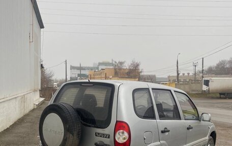 Chevrolet Niva I рестайлинг, 2004 год, 170 000 рублей, 4 фотография