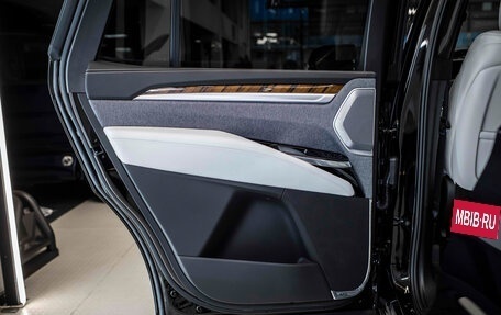 Cadillac Escalade V, 2025 год, 20 400 000 рублей, 17 фотография