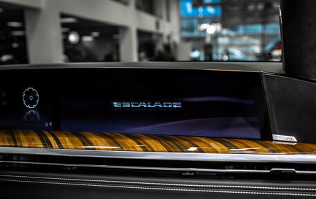 Cadillac Escalade V, 2025 год, 20 400 000 рублей, 26 фотография