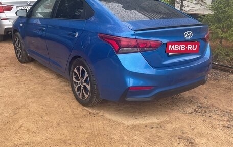 Hyundai Solaris II рестайлинг, 2018 год, 900 000 рублей, 9 фотография