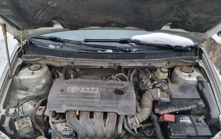 Toyota Corolla, 2005 год, 410 000 рублей, 10 фотография