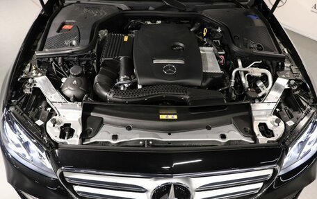 Mercedes-Benz E-Класс, 2019 год, 4 100 000 рублей, 5 фотография